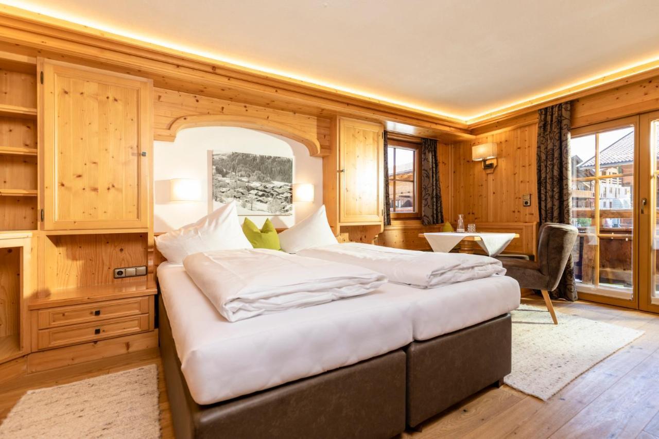 Gaestehaus Gratlspitz アルプバッハ エクステリア 写真